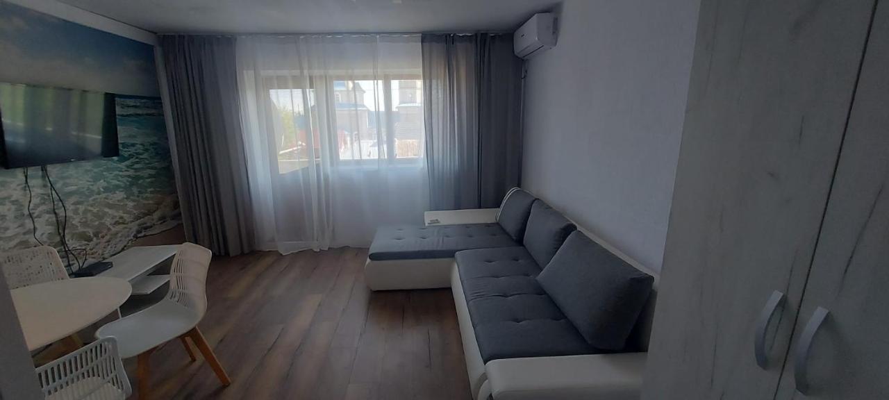 Apartament 2 Camere スリナ エクステリア 写真