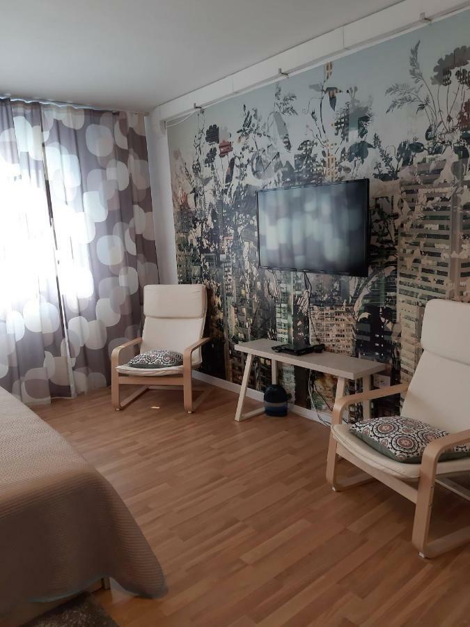 Apartament 2 Camere スリナ エクステリア 写真