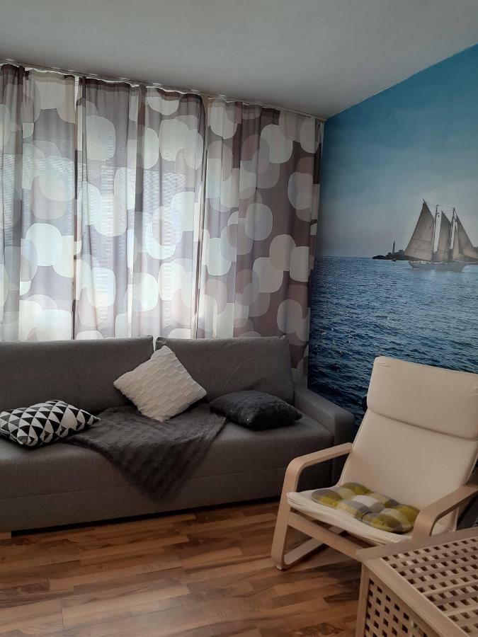 Apartament 2 Camere スリナ エクステリア 写真